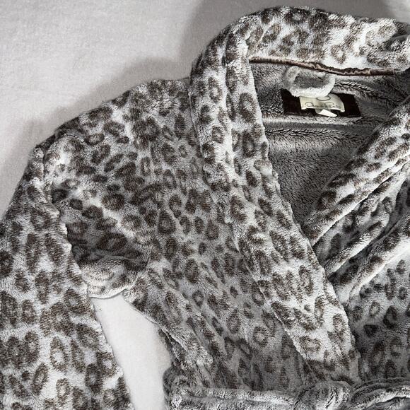 Oscar de la Renta Leopard Print Plush Robe Belted Pockets S/M Women’s Lounge - Picture 3 of 11